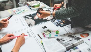 designing logos