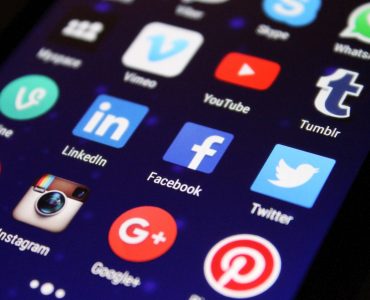 apps blur button close up