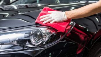 How to wax a car